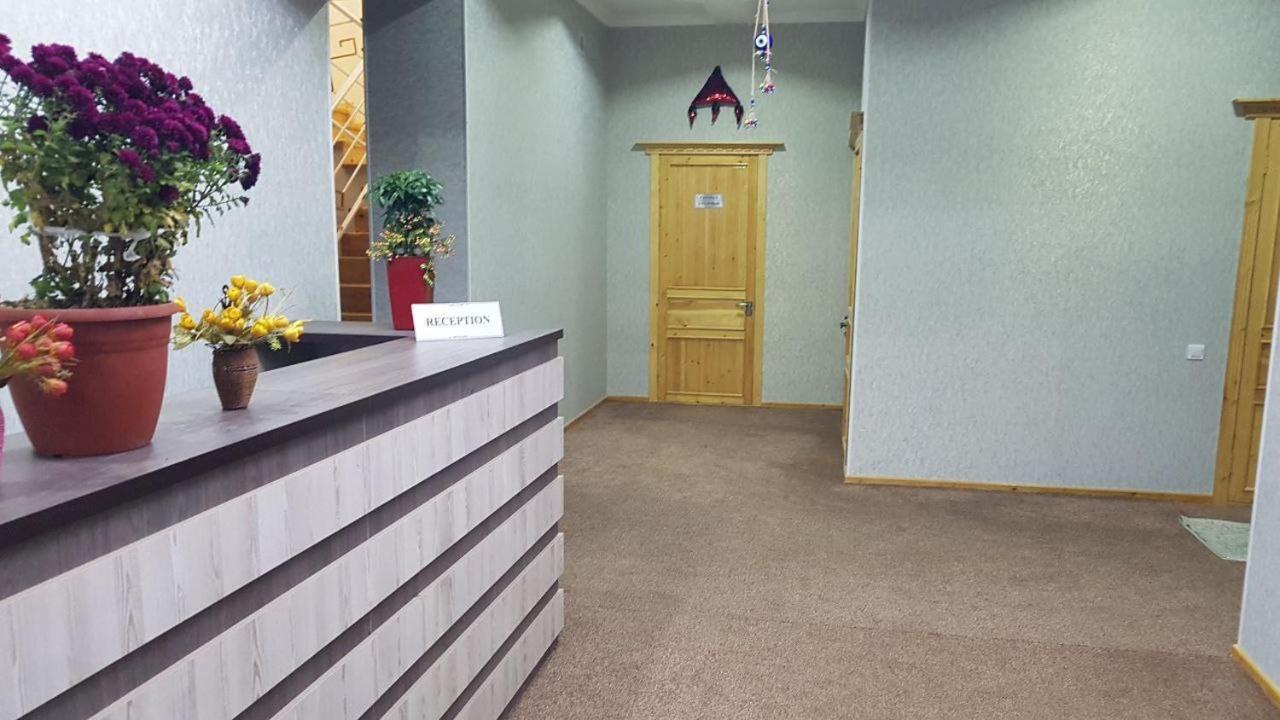Tomaris Hotel Nukus Exterior photo