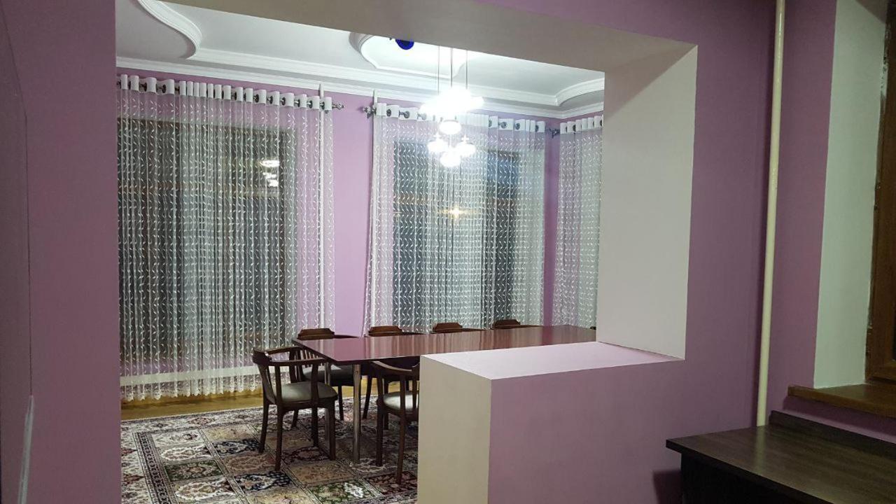 Tomaris Hotel Nukus Exterior photo