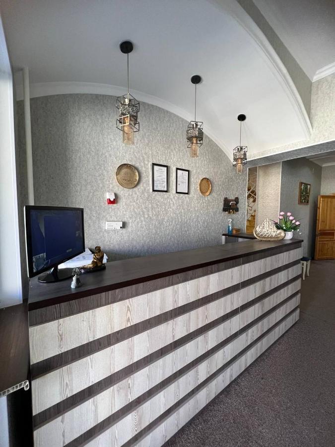 Tomaris Hotel Nukus Exterior photo